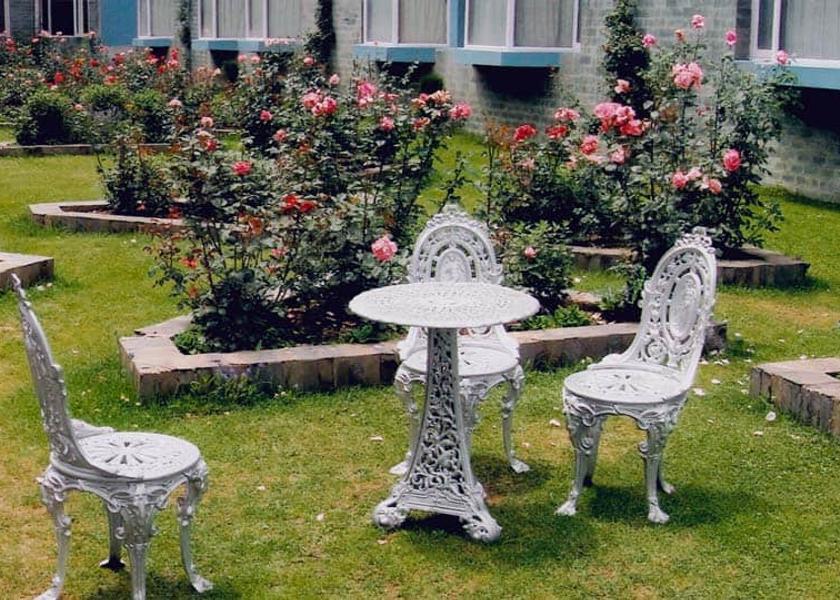 Jammu and Kashmir Pahalgam Public Areas
